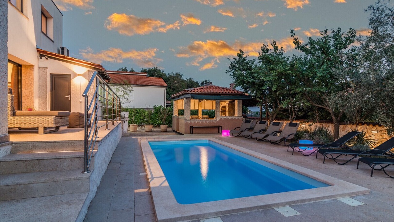 Photo of Outdoor in Segotici
