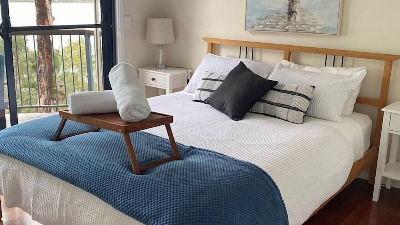 Photo of Bedroom in Bar Point