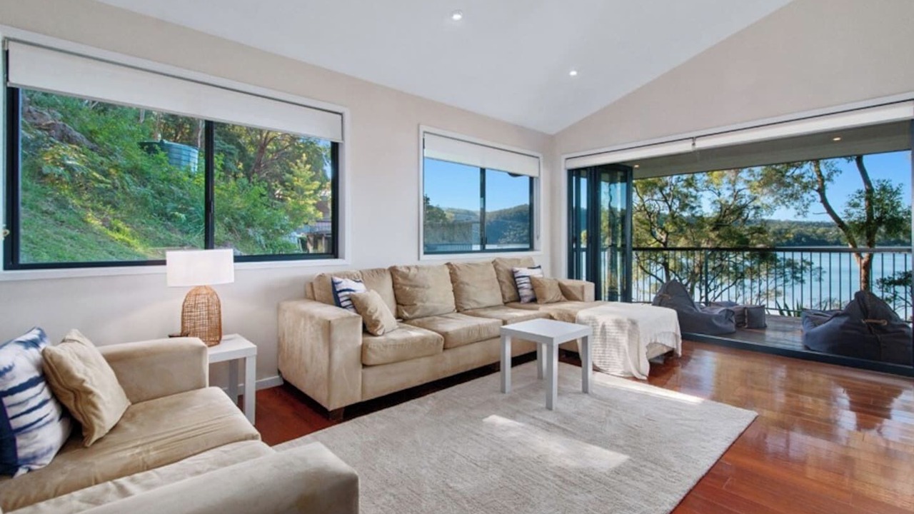 Photo of Livingroom in Bar Point