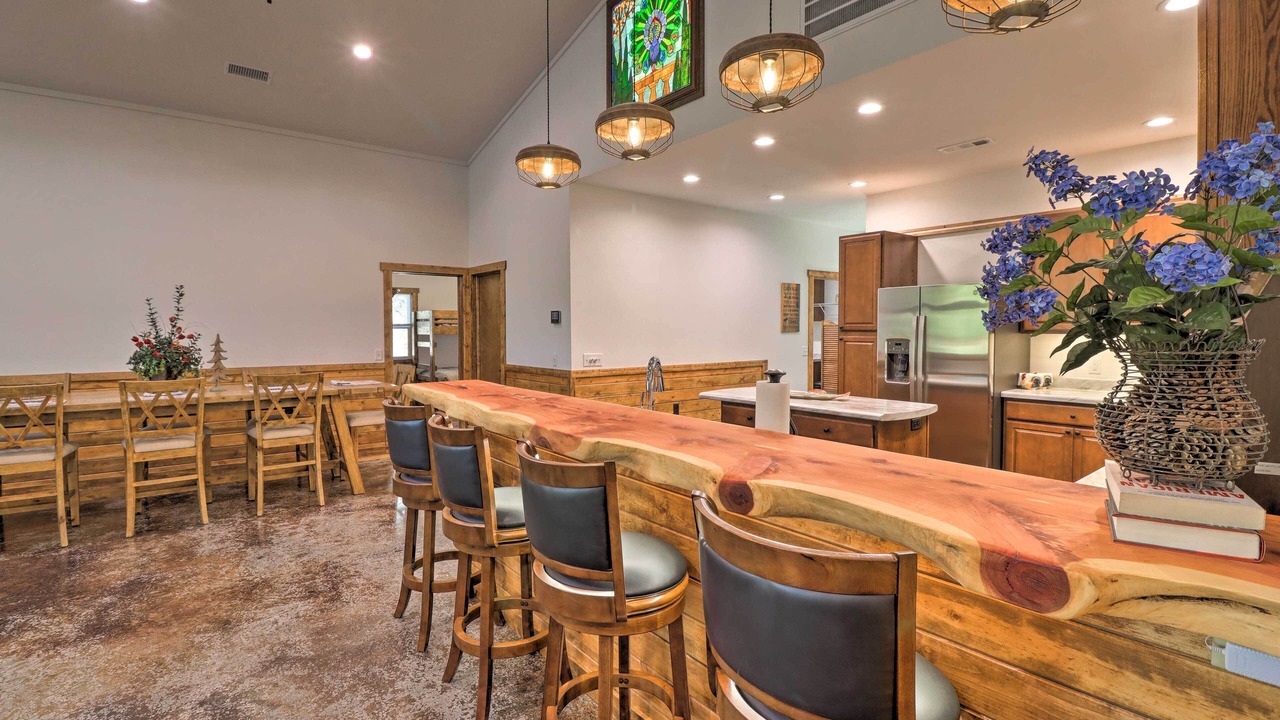 Photo of Others in Lone Rock