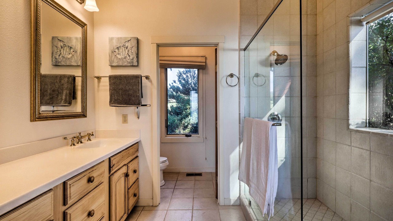 Photo of Bathroom in Point Arena