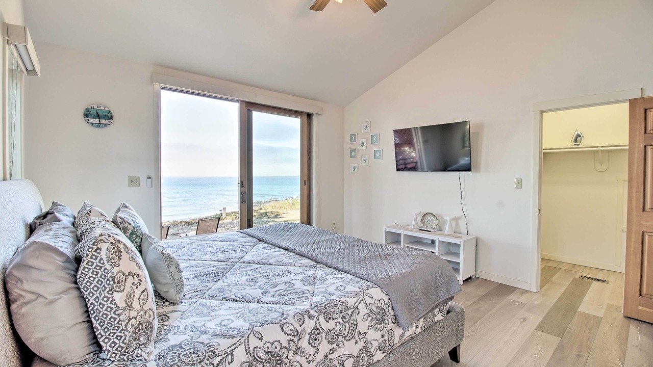 Photo of Bedroom in Point Arena