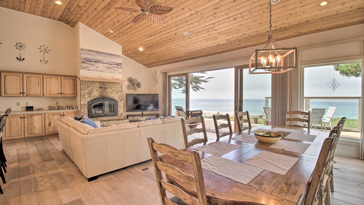 Photo of Bedroom in Point Arena