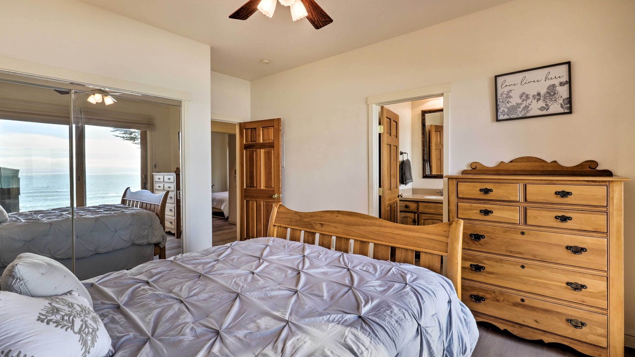 Photo of Bedroom in Point Arena