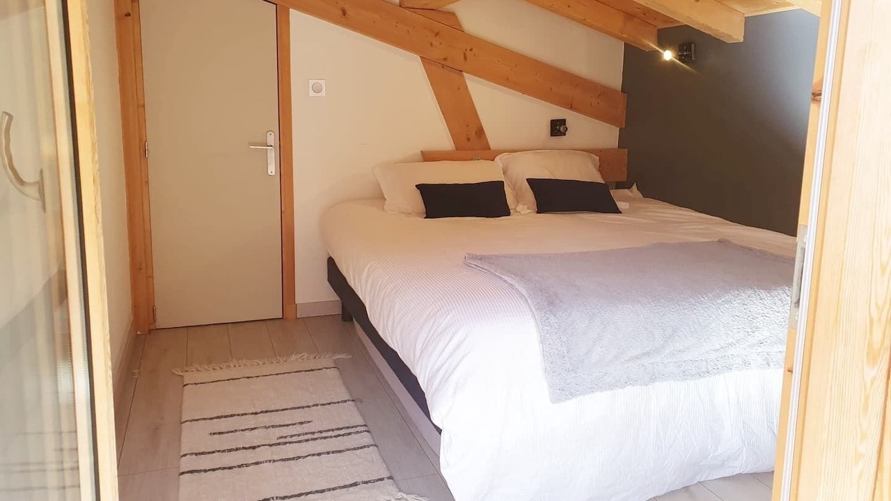 Photo of Bedroom in Les Carroz-d'Araches