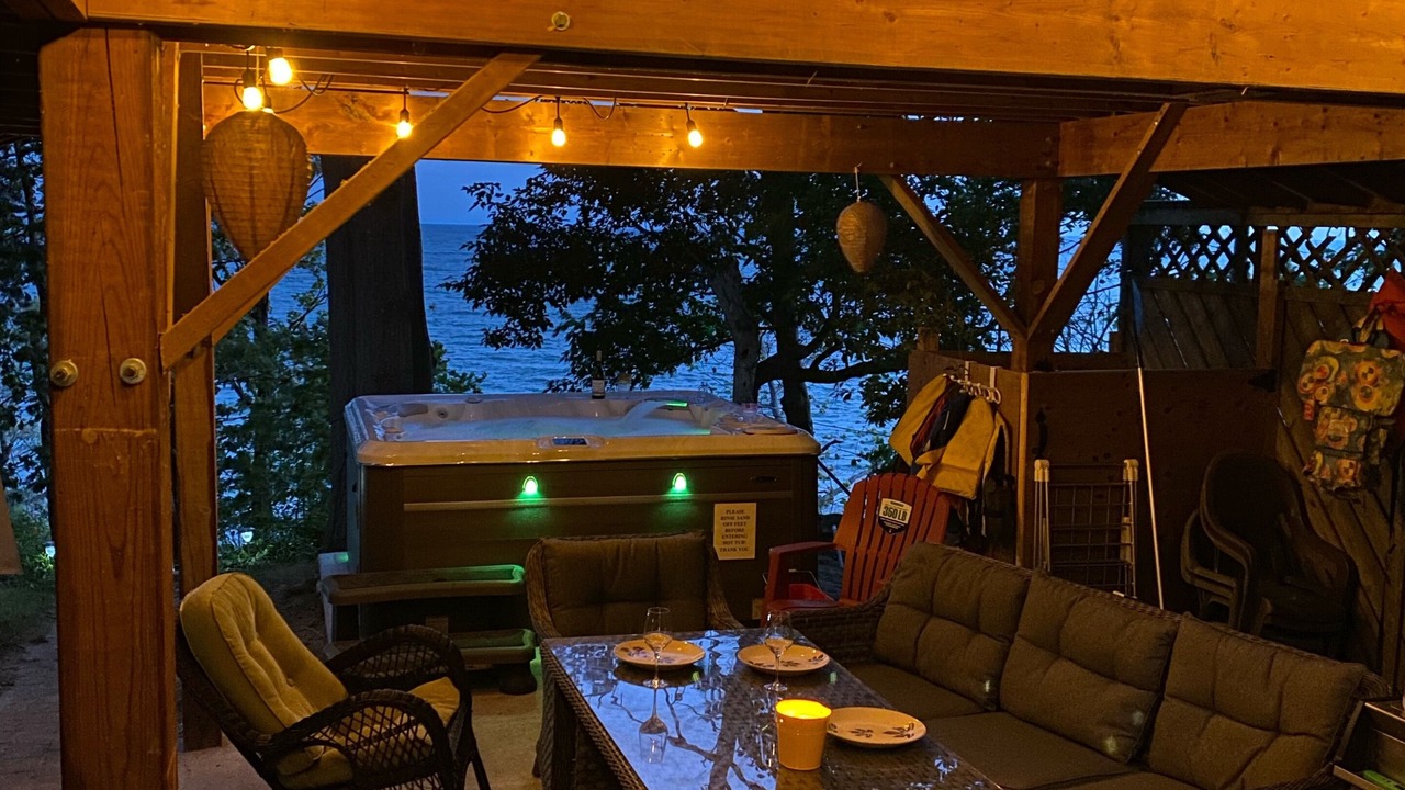 Photo of Patio Balcony in Port Colborne