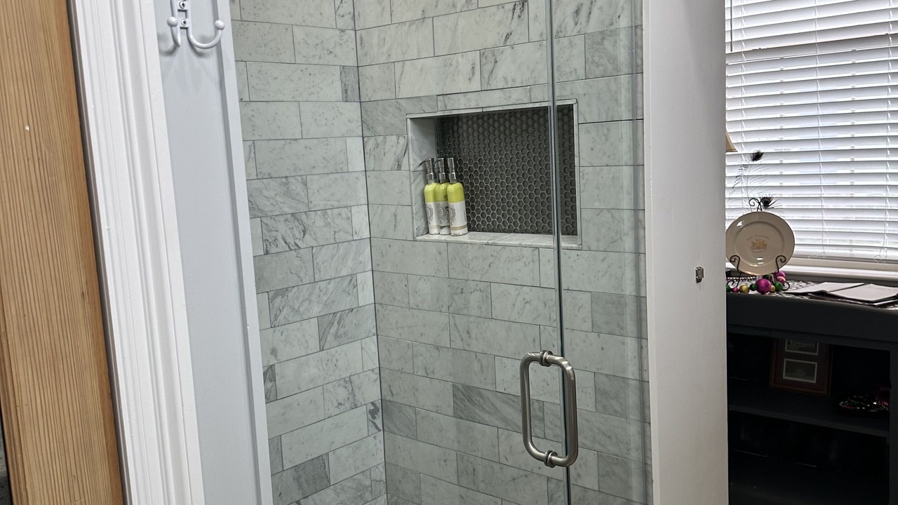 Photo of Bathroom in East Riverside