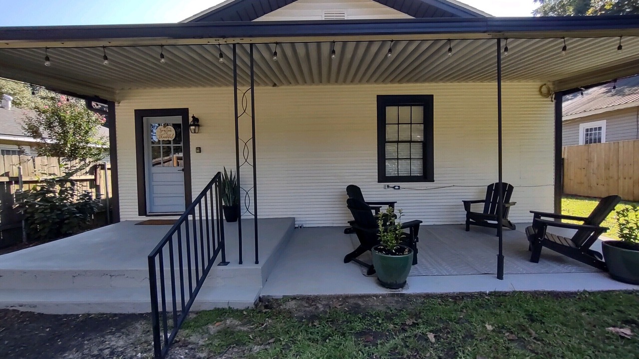 Photo of Patio Balcony in Laurel