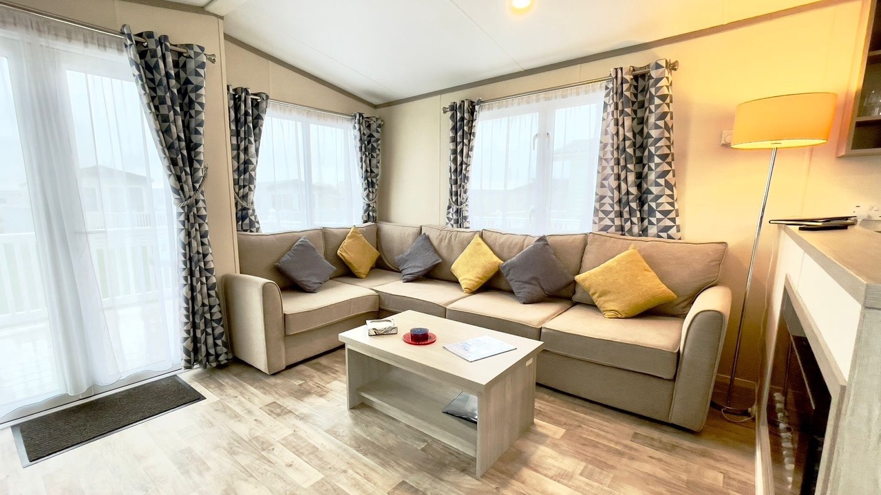 Photo of Livingroom in Truro