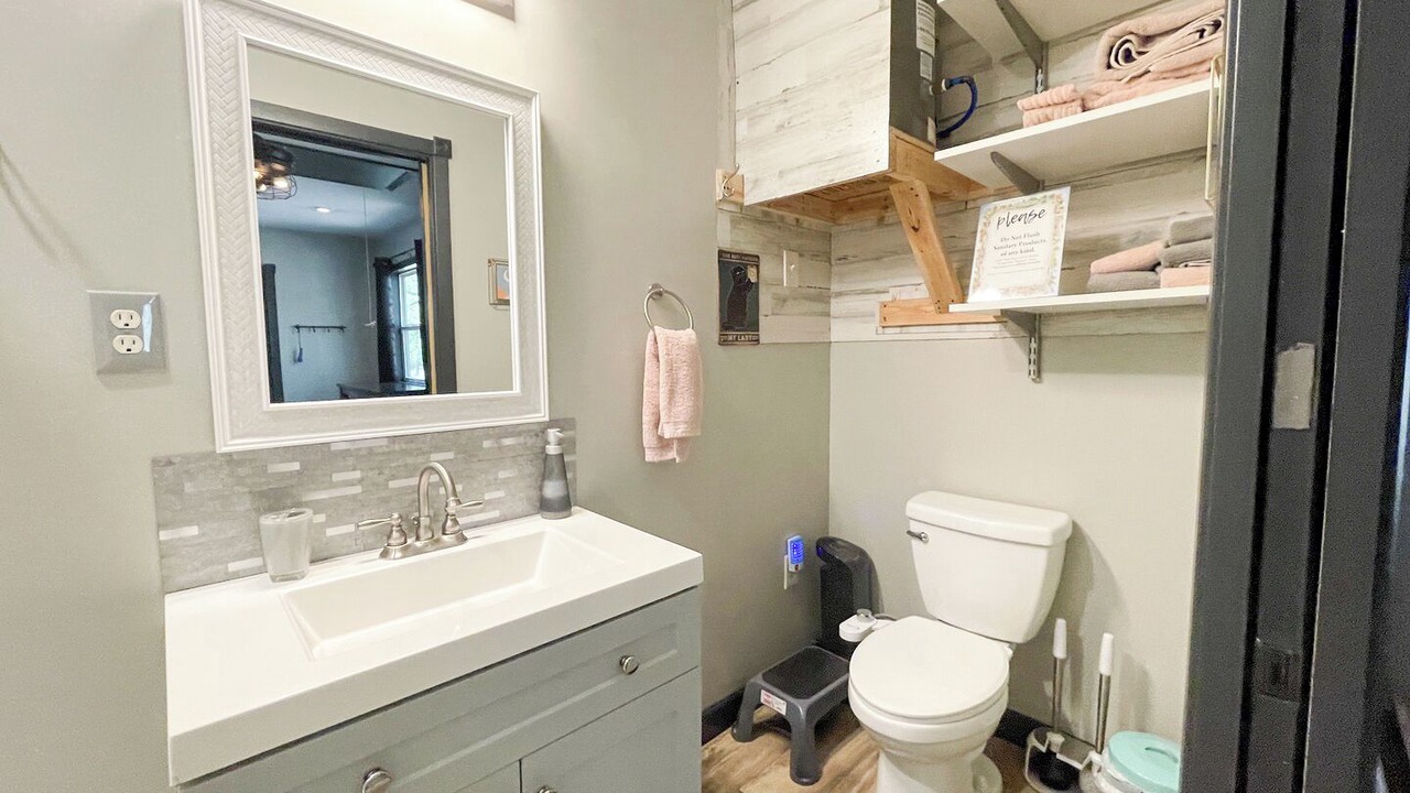 Photo of Bathroom in Hico
