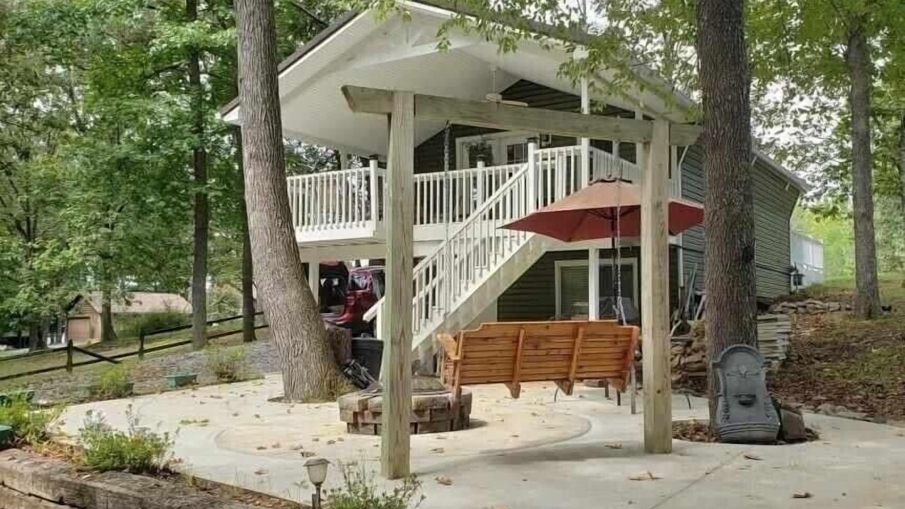 Photo of Outdoor in Benton