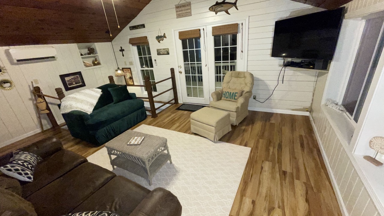 Photo of Livingroom in Benton