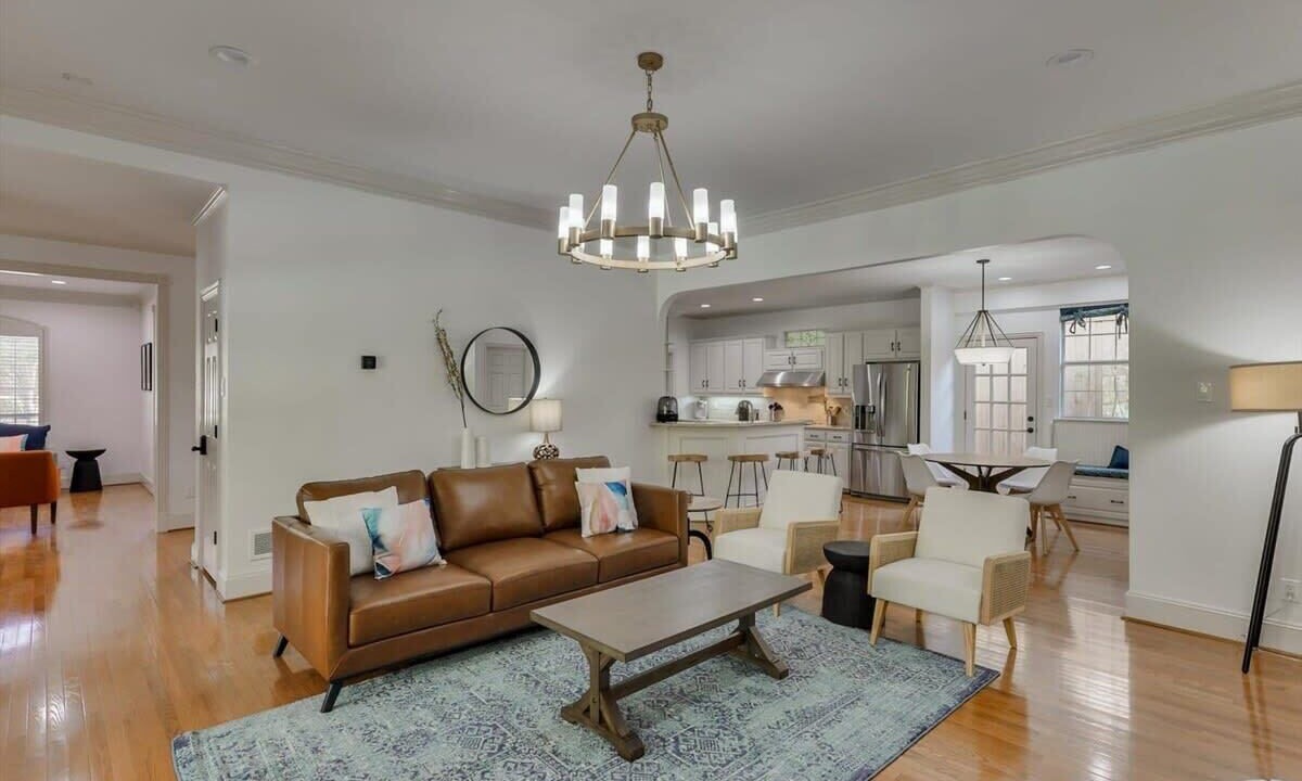 Photo of Livingroom in Richardson