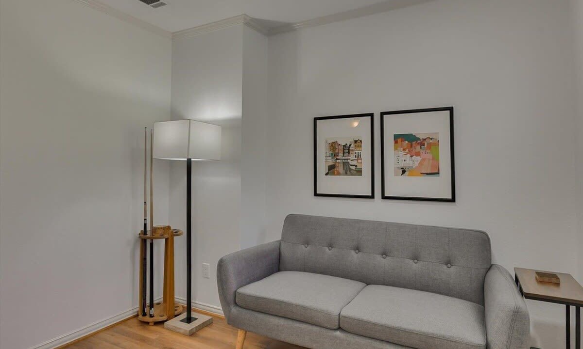 Photo of Livingroom in Richardson