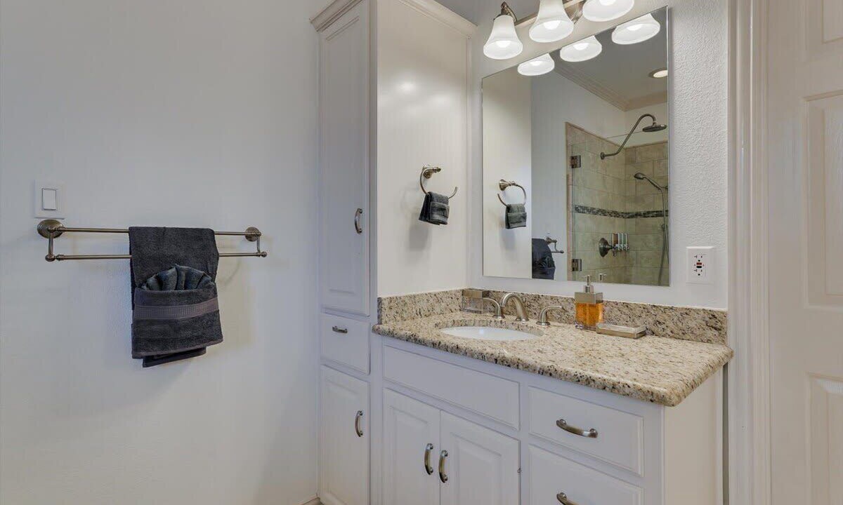 Photo of Bathroom in Richardson