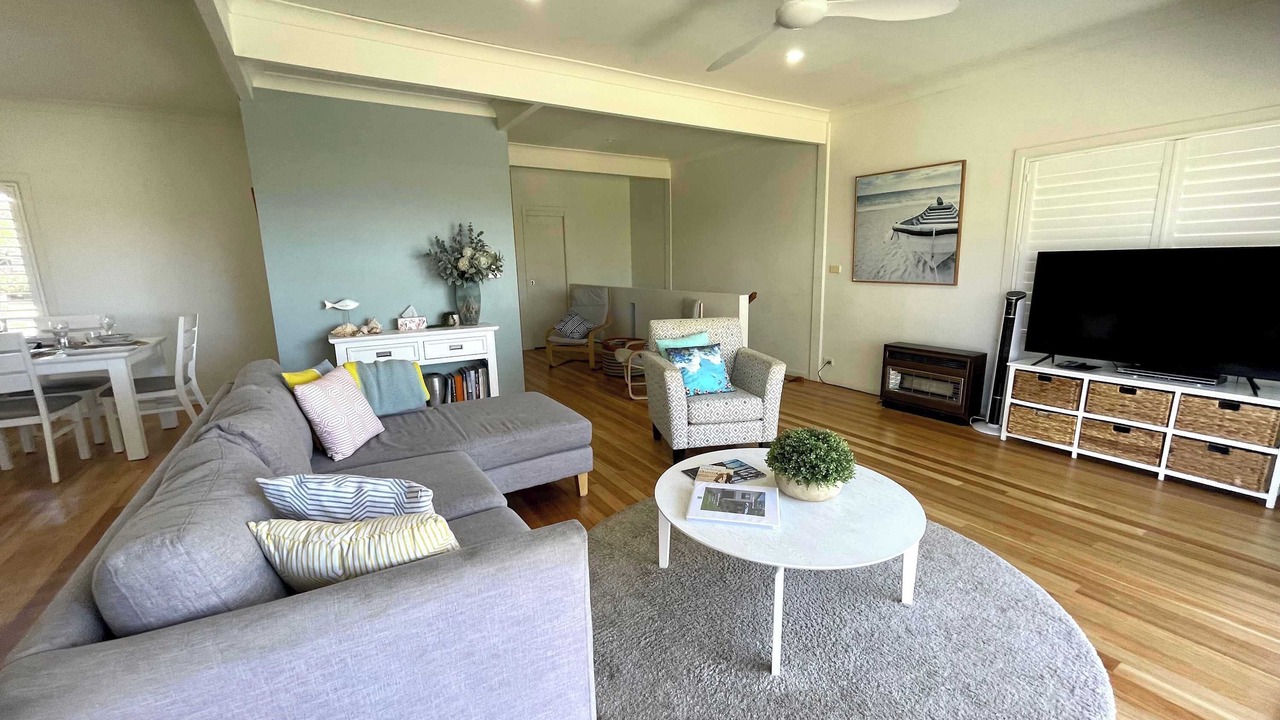 Photo of Livingroom in Mollymook Beach