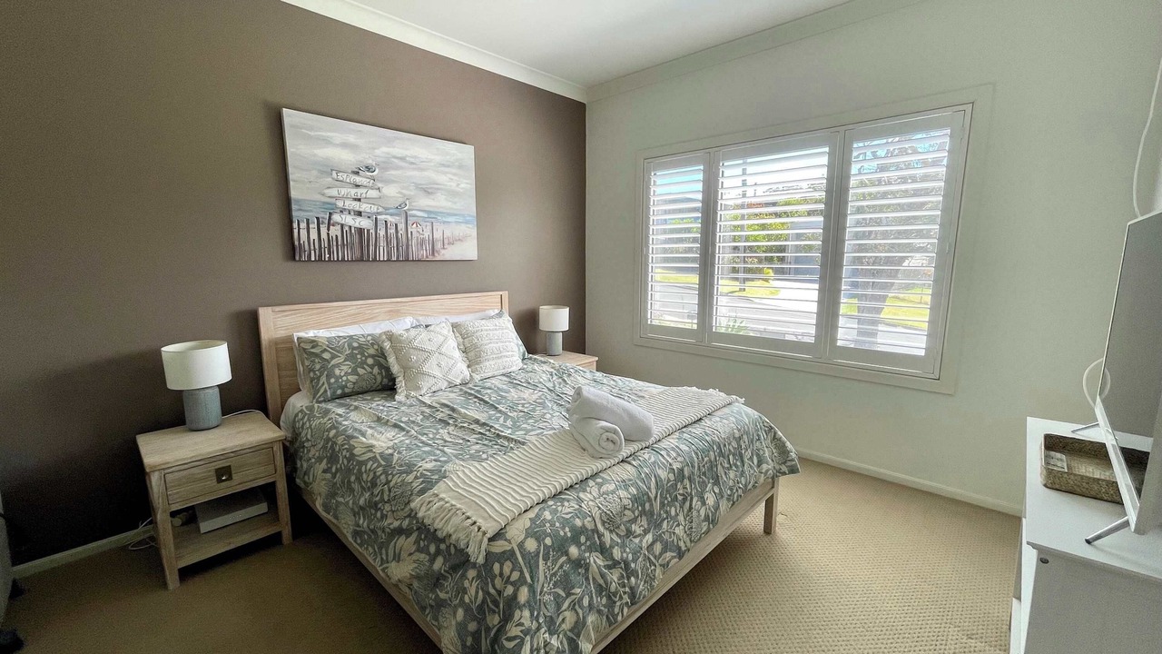 Photo of Bedroom in Mollymook Beach
