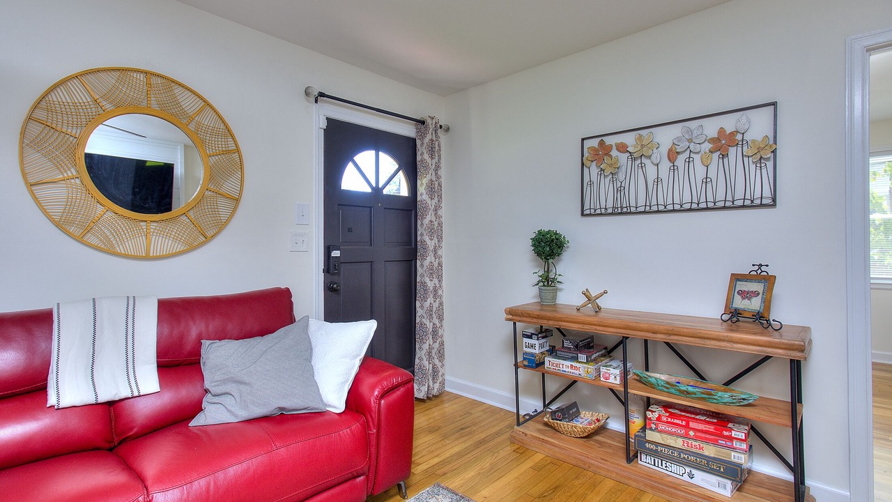 Photo of Livingroom in Hapeville