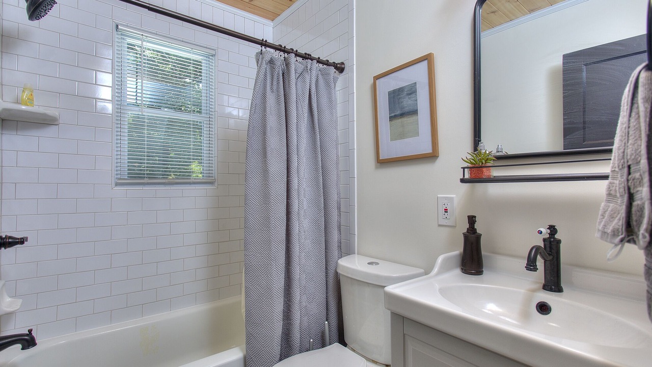 Photo of Bathroom in Hapeville