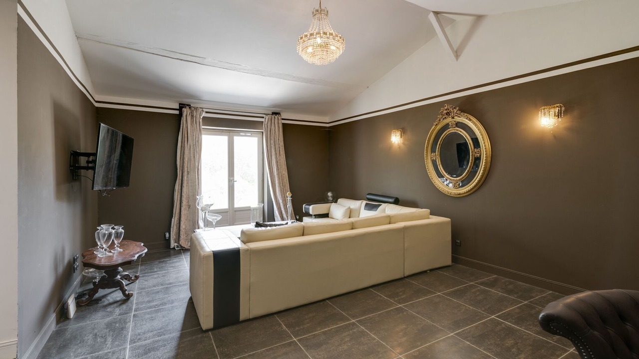 Photo of Livingroom in Labastide-d'Anjou