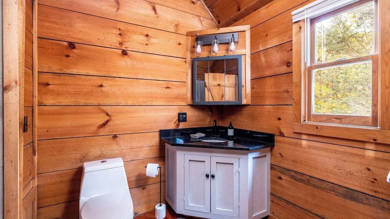 Photo of Bathroom in Townsend