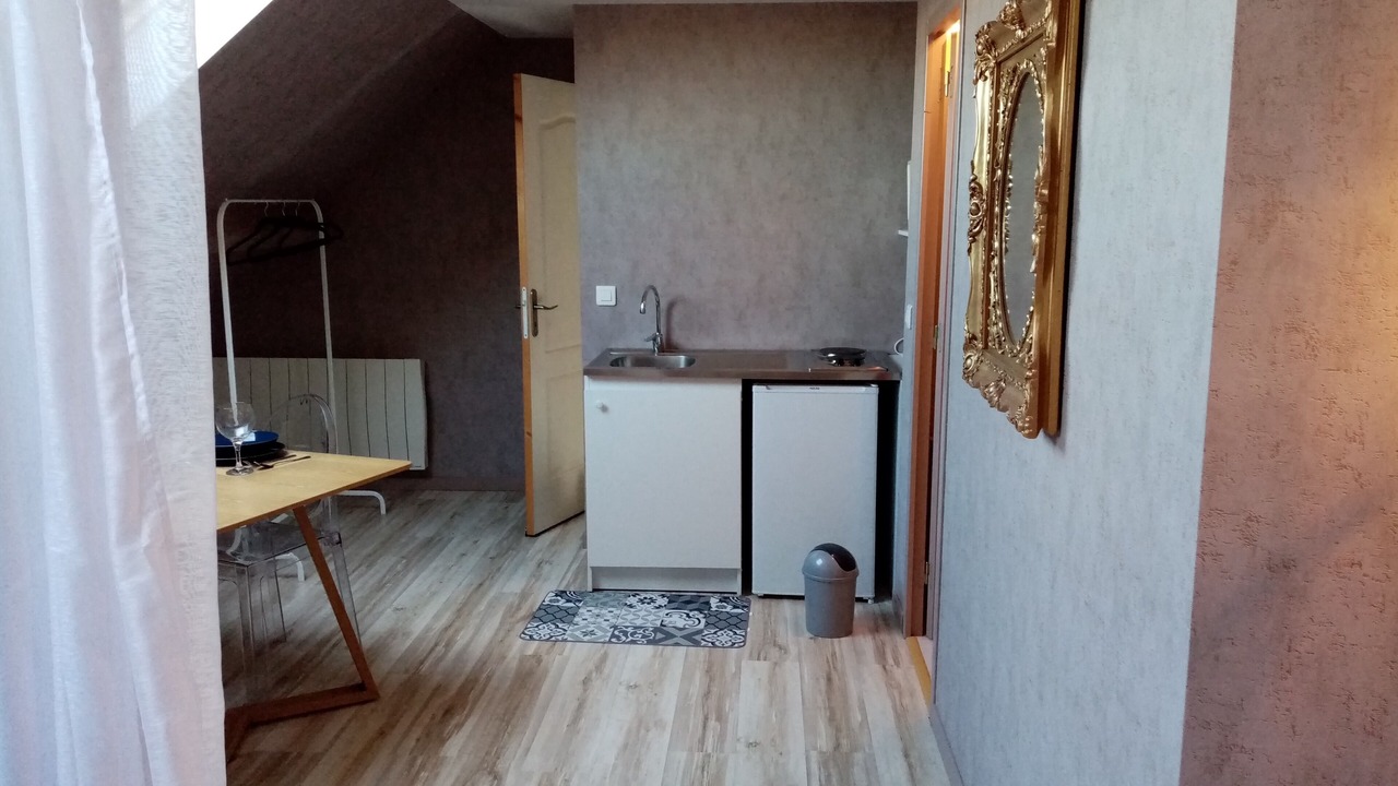 Photo of Others in Ecrosnes