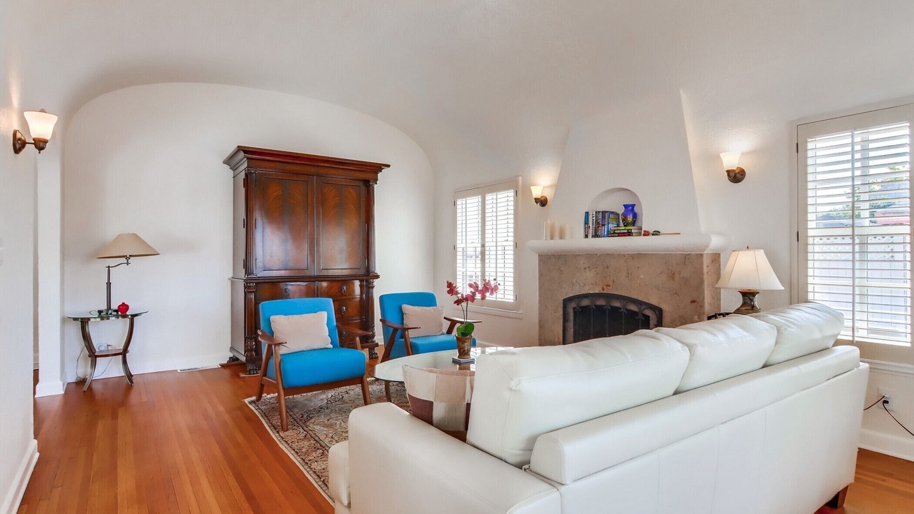 Photo of Bedroom in Old Town