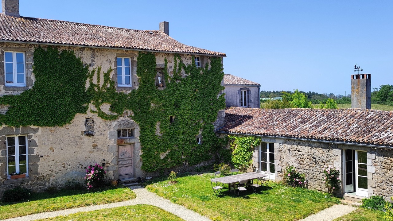Photo of Outdoor in Chambroutet