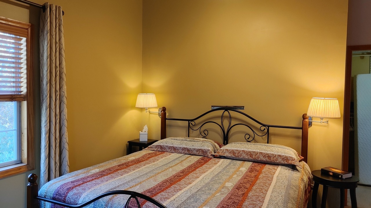 Photo of Bedroom in Blairsville
