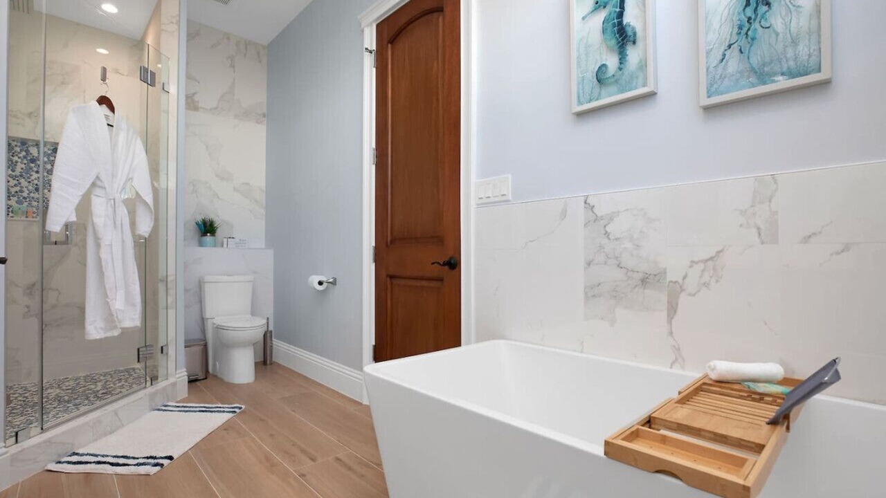 Photo of Bathroom in Key Colony Beach