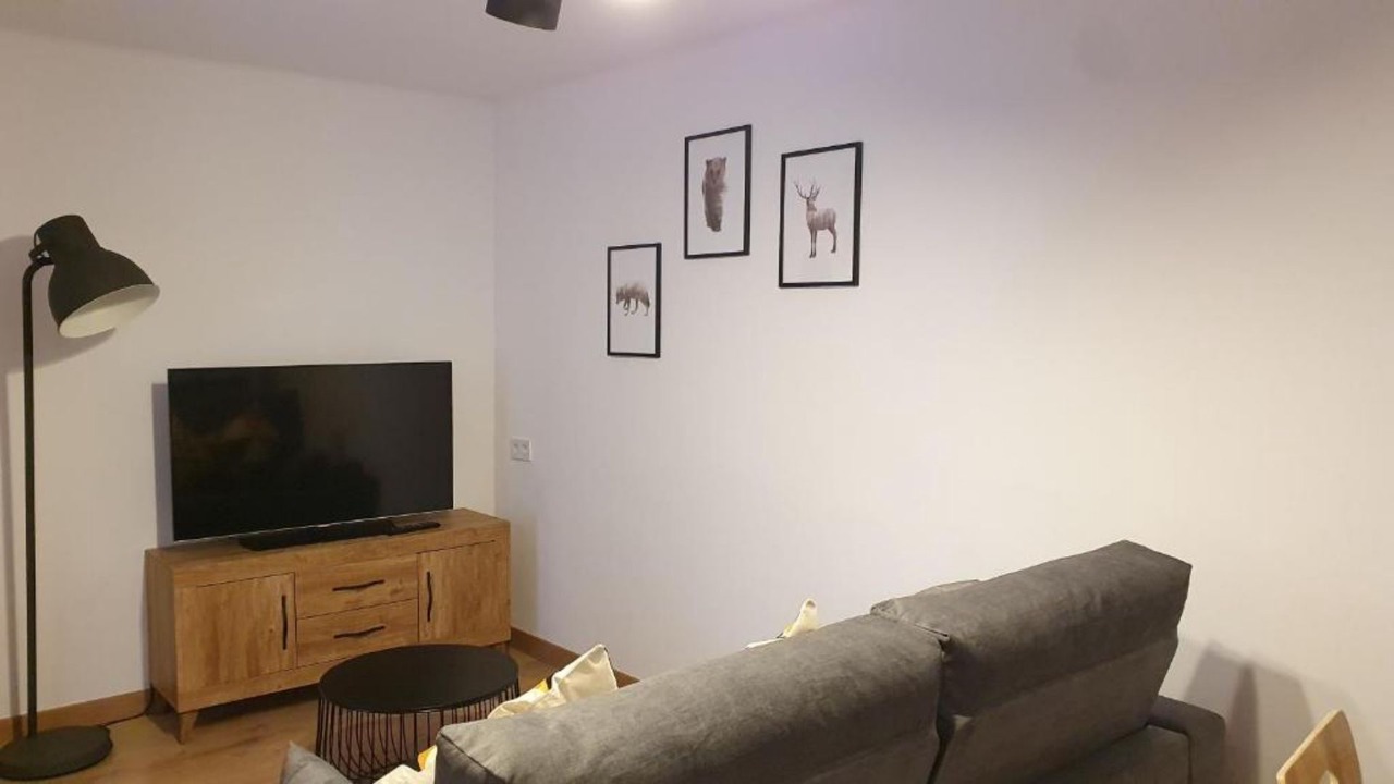 Photo of Livingroom in Surp