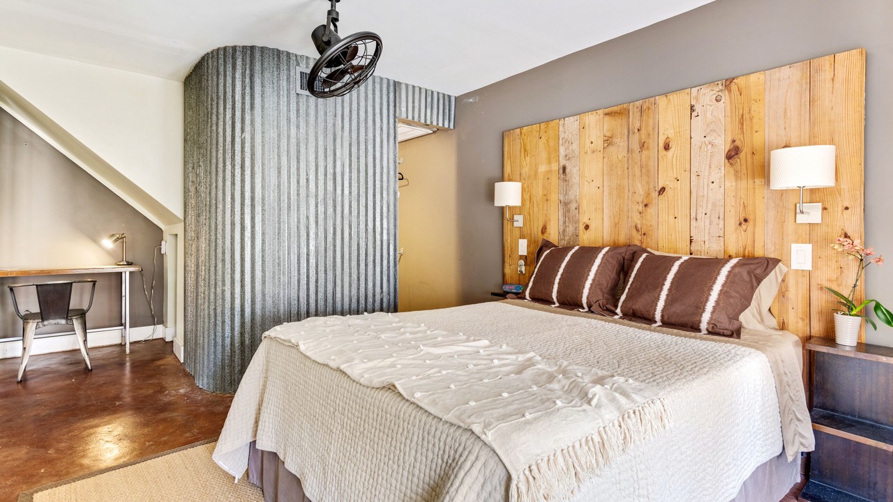 Photo of Bedroom in Zilker