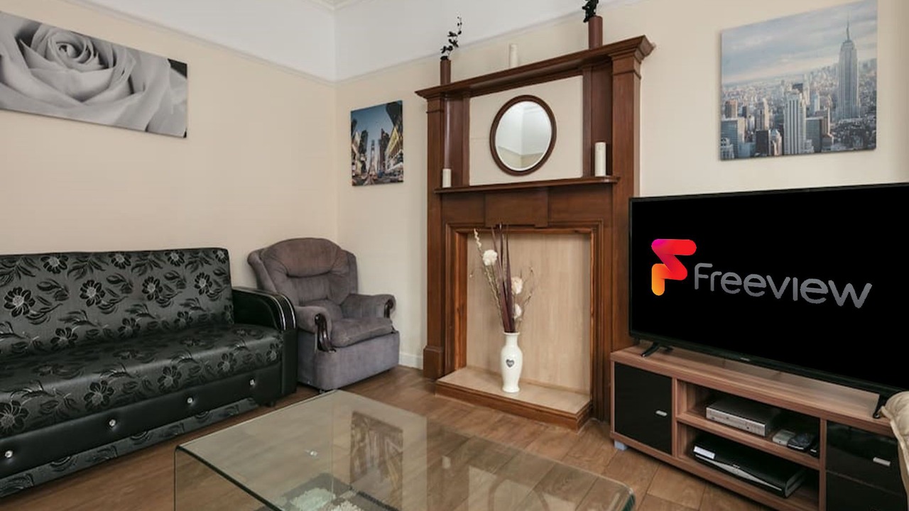 Photo of Livingroom in Chorlton-cum-Hardy
