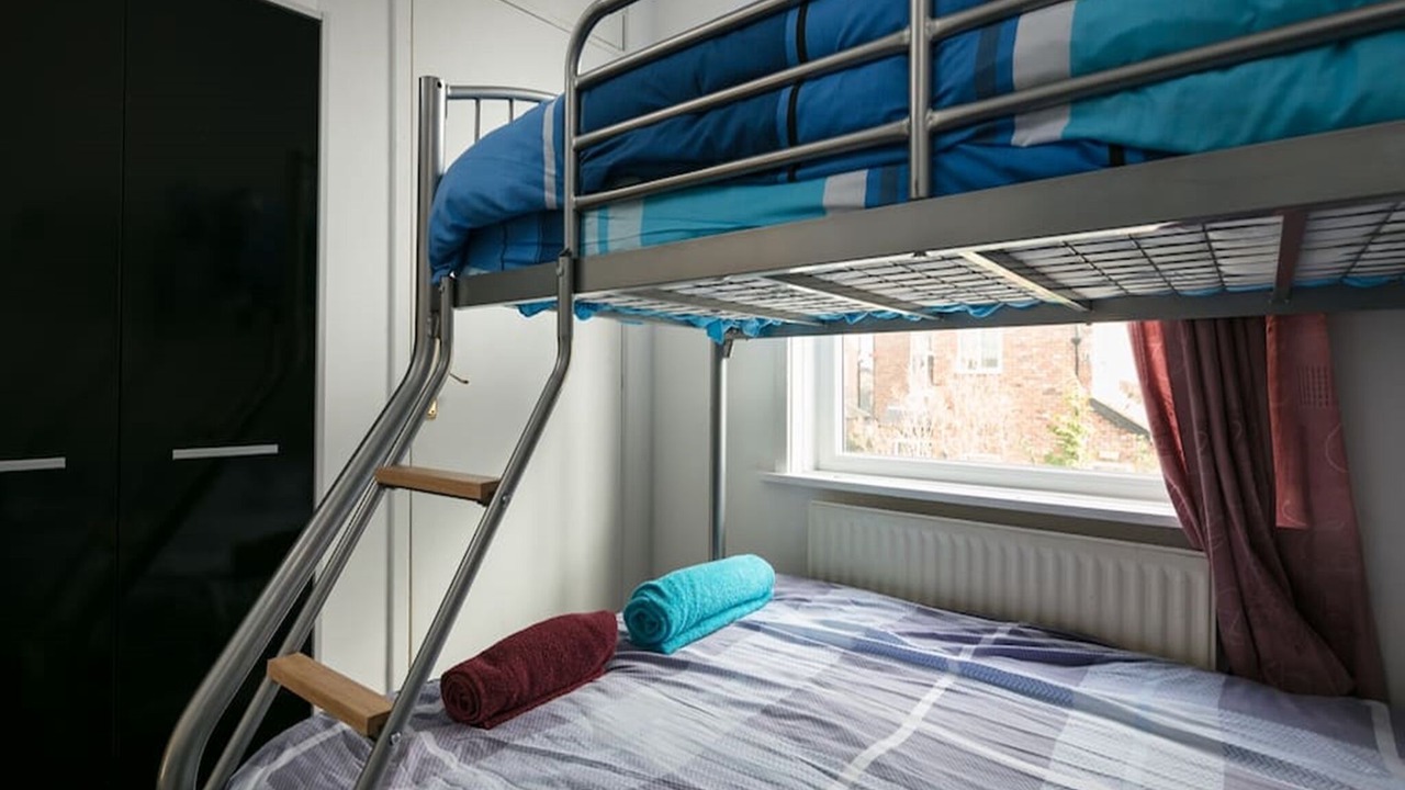 Photo of Bedroom in Chorlton-cum-Hardy