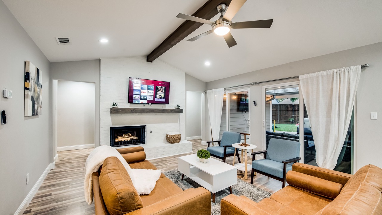 Photo of Livingroom in Lewisville