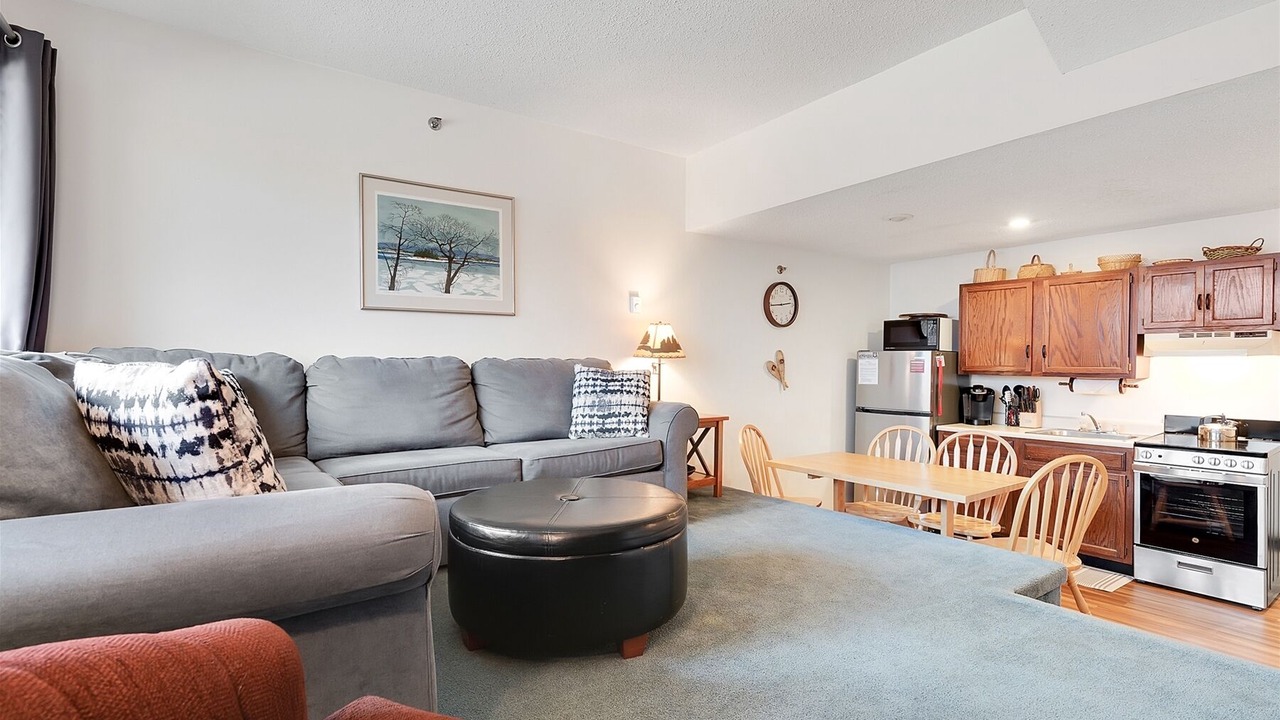 Photo of Livingroom in Sunday River Area