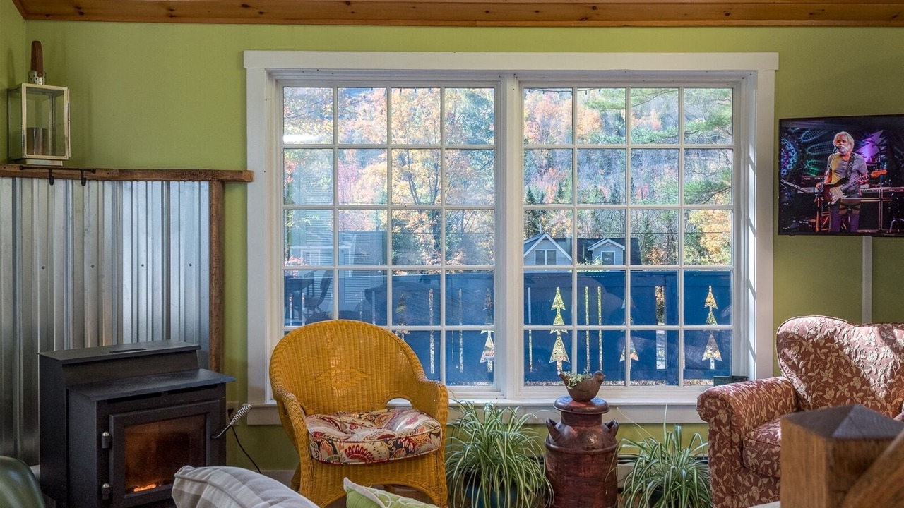 Photo of Livingroom in Greenwood