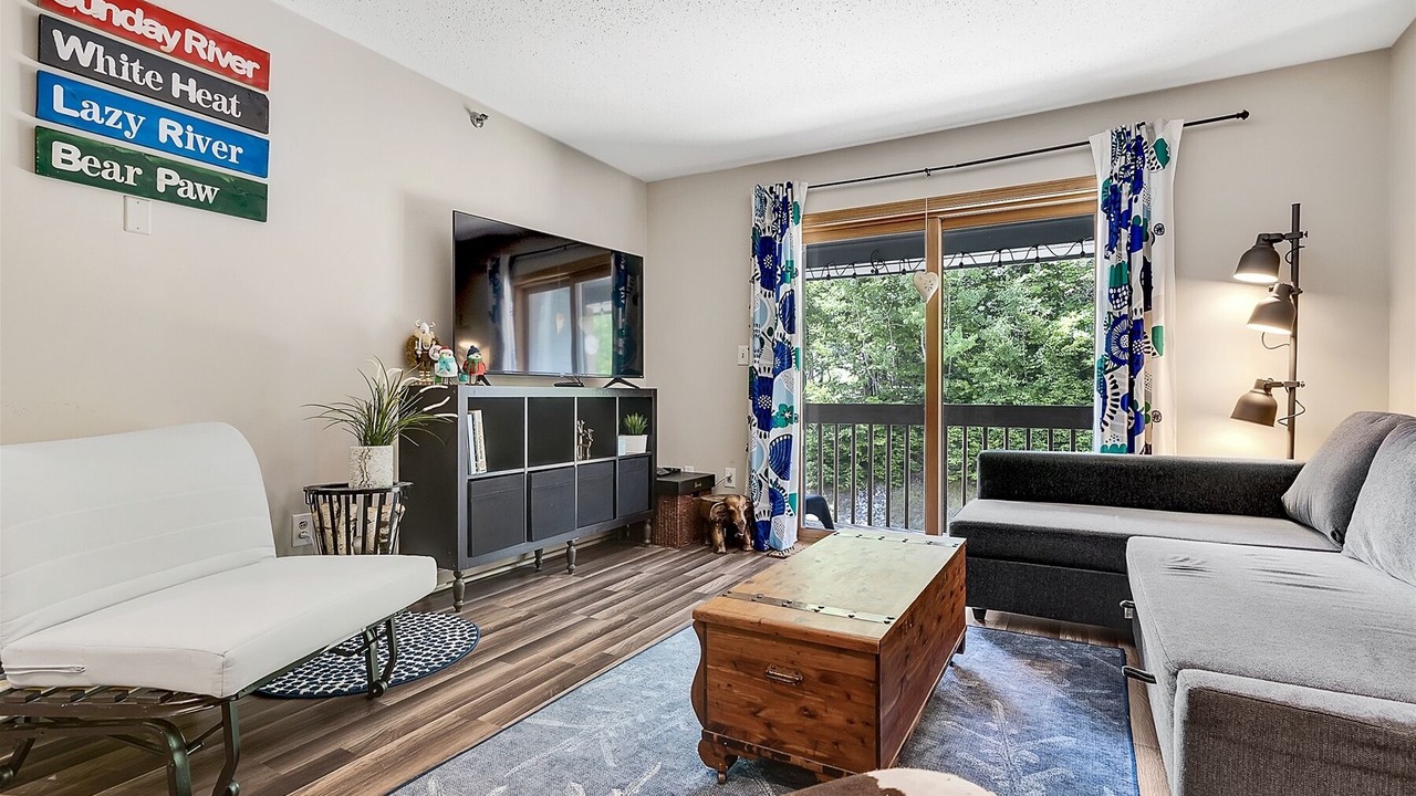 Photo of Livingroom in Sunday River Area