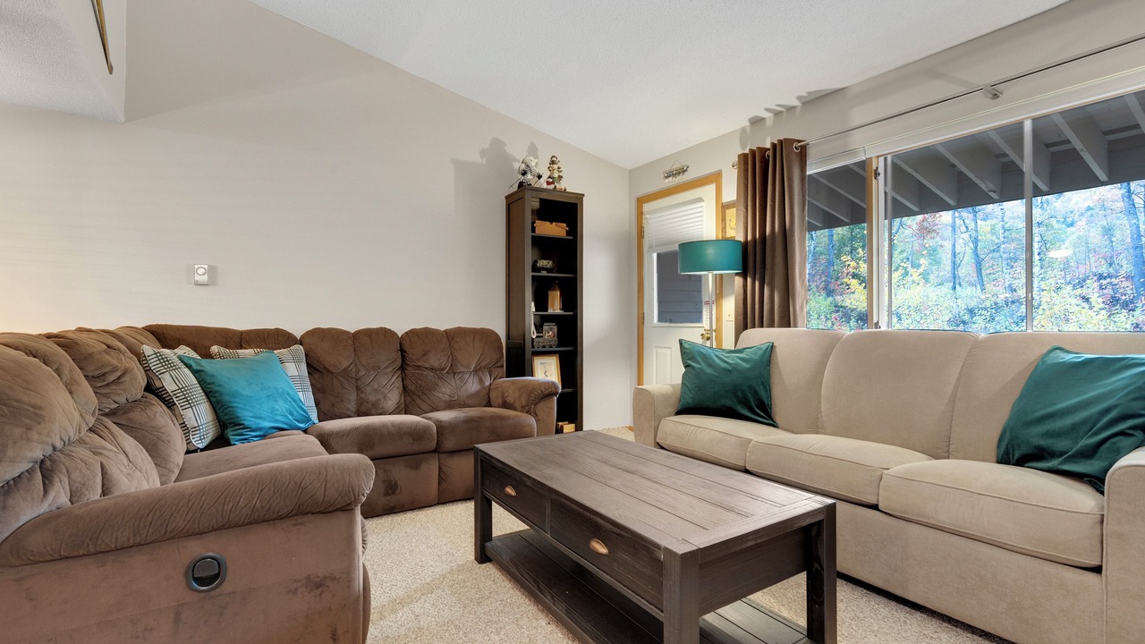 Photo of Livingroom in Sunday River Area