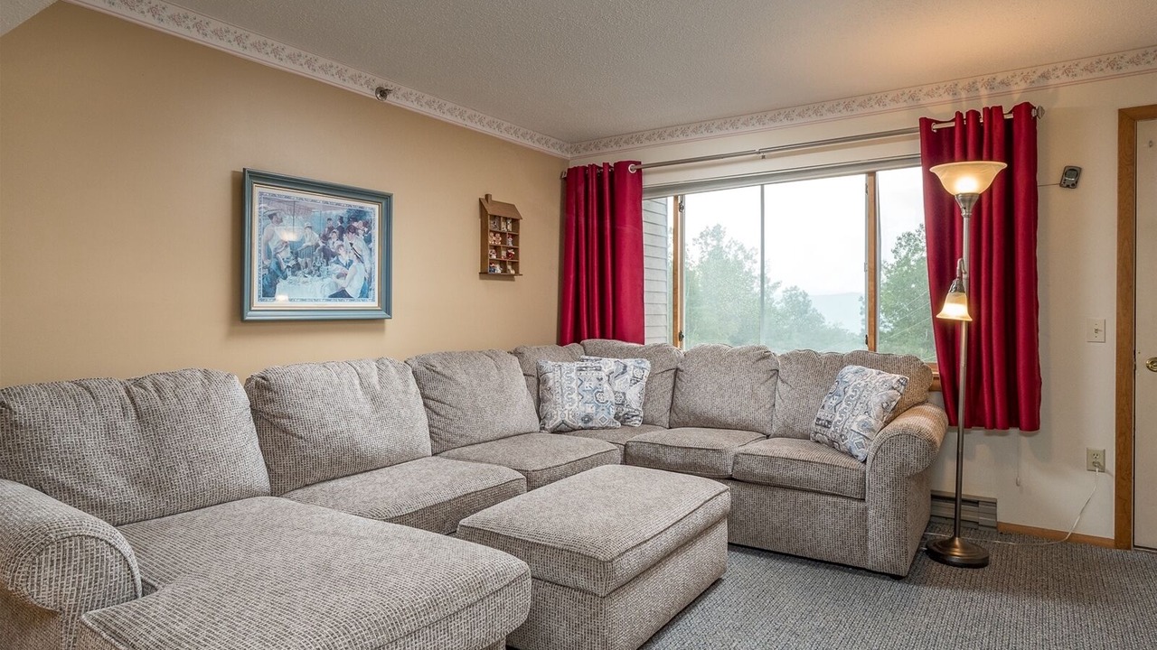 Photo of Livingroom in Sunday River Area