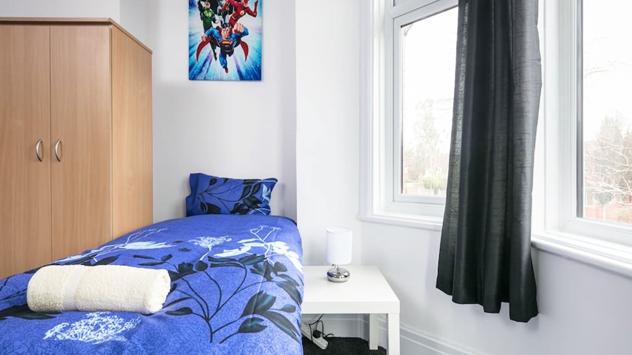 Photo of Bedroom in Chorlton-cum-Hardy