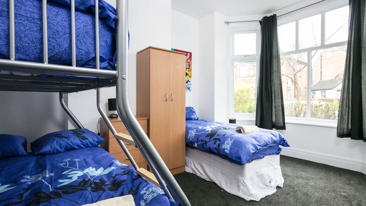 Photo of Bedroom in Chorlton-cum-Hardy