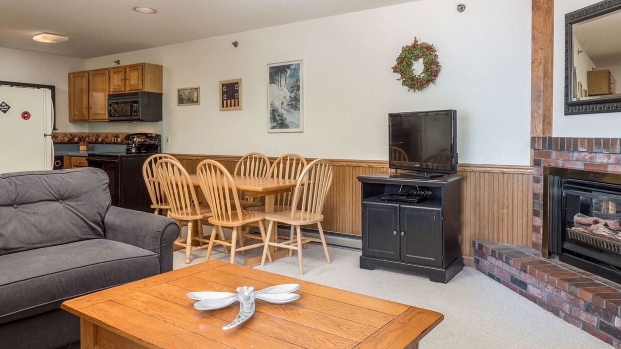 Photo of Livingroom in Sunday River Area