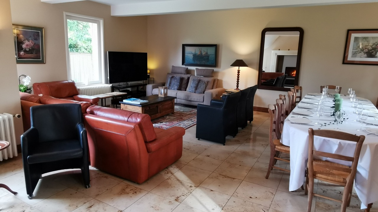 Photo of Livingroom in Nielles-les-Blequin