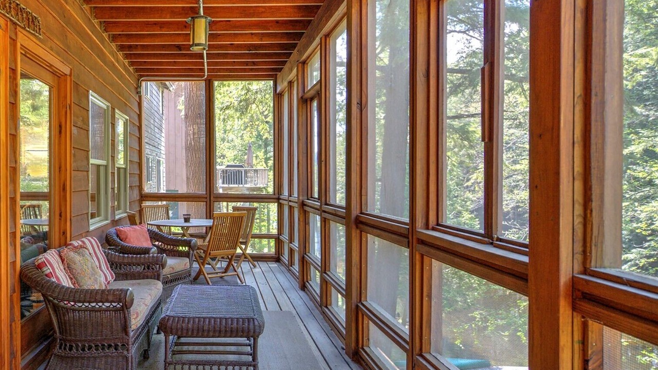 Photo of Outdoor in Inlet