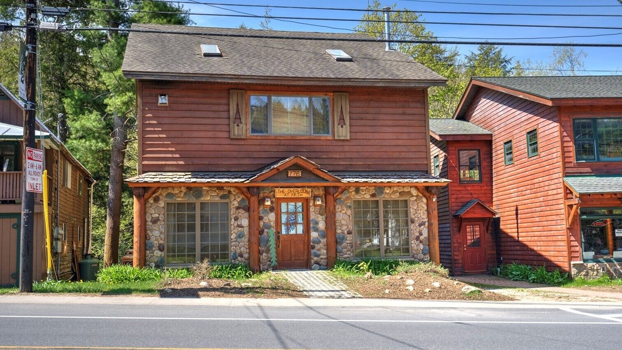 Photo of Others in Inlet