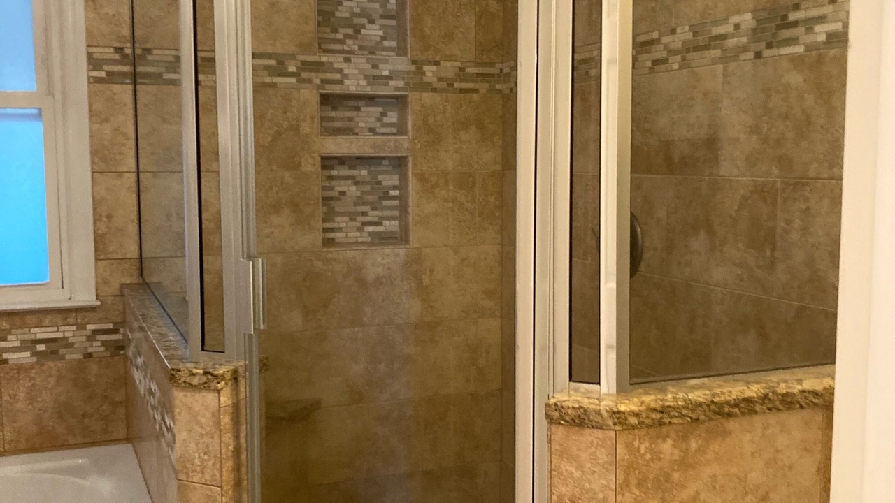 Photo of Bathroom in Apex