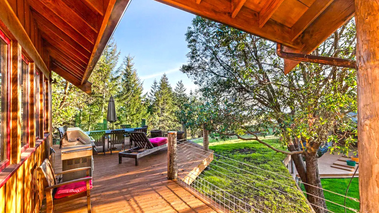 Photo of Patio Balcony in Friday Harbor