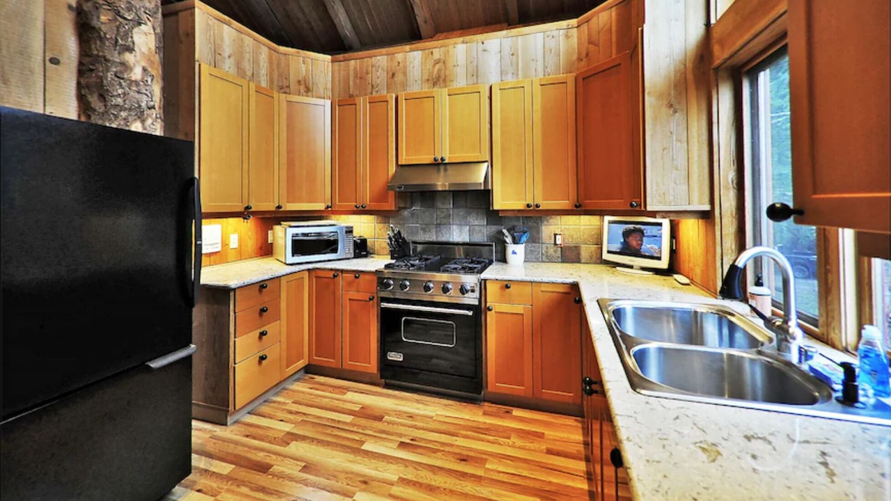 Photo of Kitchen in Friday Harbor