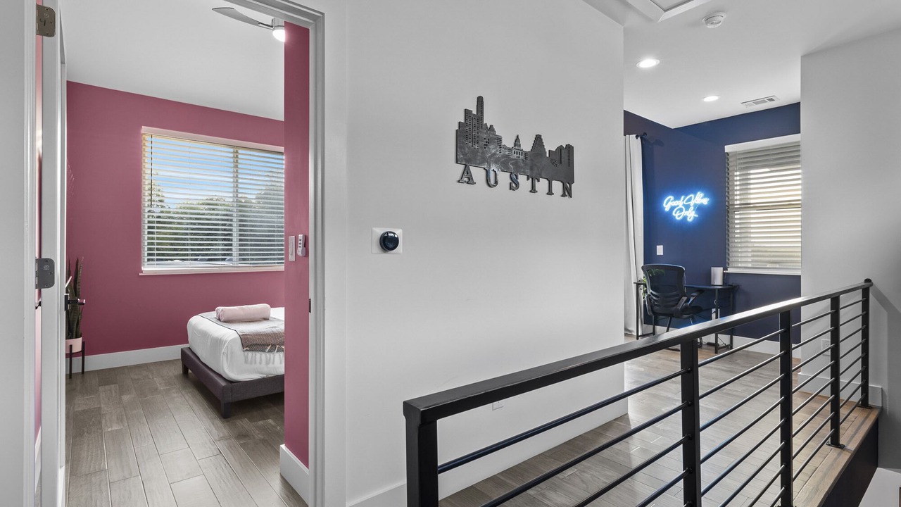 Photo of Bedroom in Montopolis